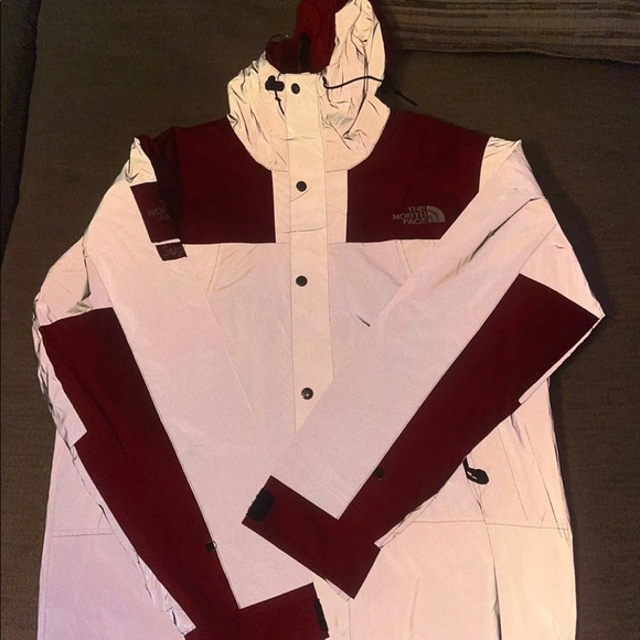 North Face 3m Reflective Jacket 